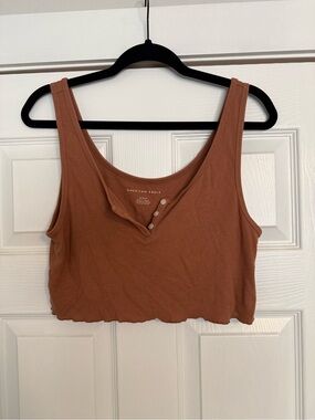 American Eagle Outfitters Cropped Ribbed Henley Tank — Rusty Brown